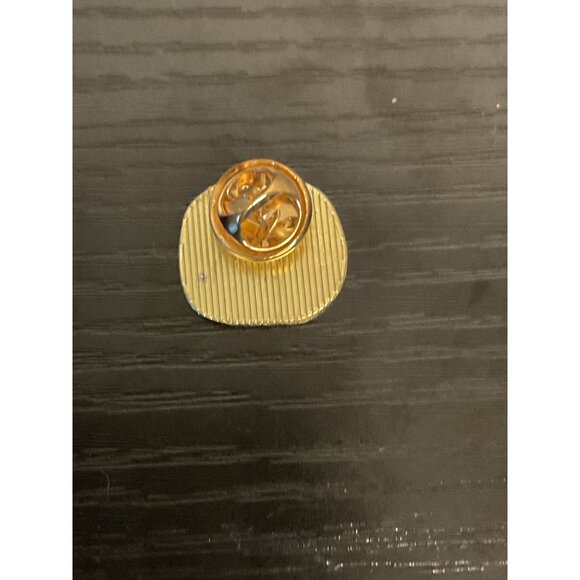 Cute Tomato Enamel Pin Badge Funny Accessory - Picture 2 of 3